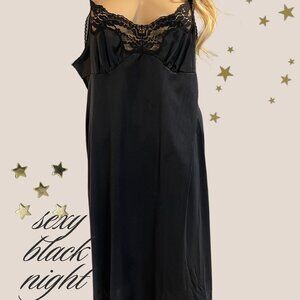 🖤 VINTAGE BLACK LACE TRIM SATIN SLIP DRESS 🖤 Lingerie • Boudoir • Coquette